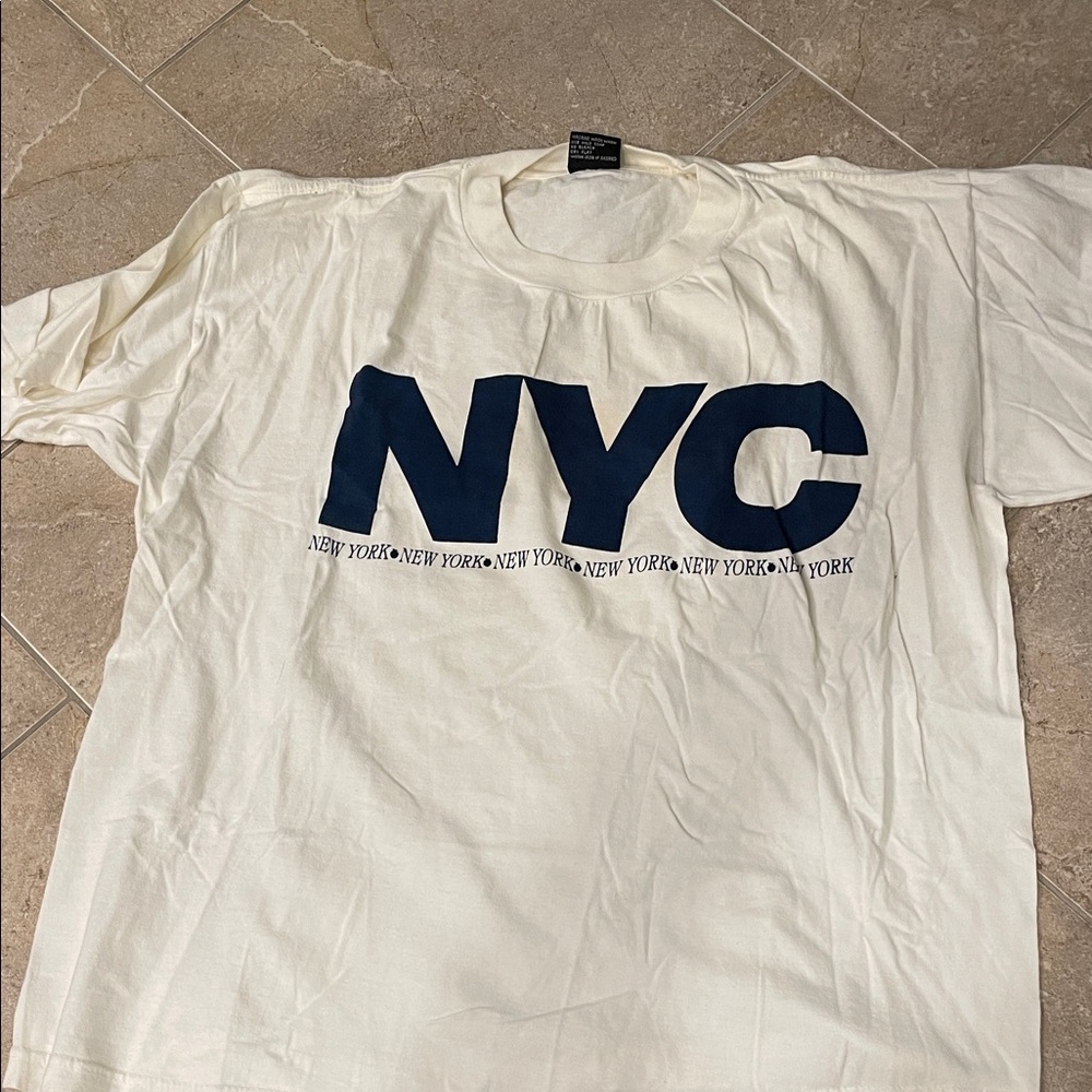 NYC Graphic Crewneck T-Shirt - White with Navy Print. Vintage